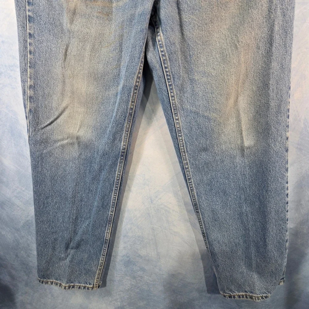Y2K 2002 Levis Relaxed Straight‎ Leg Jeans Light Wash Blue Denim Mens 550 Style